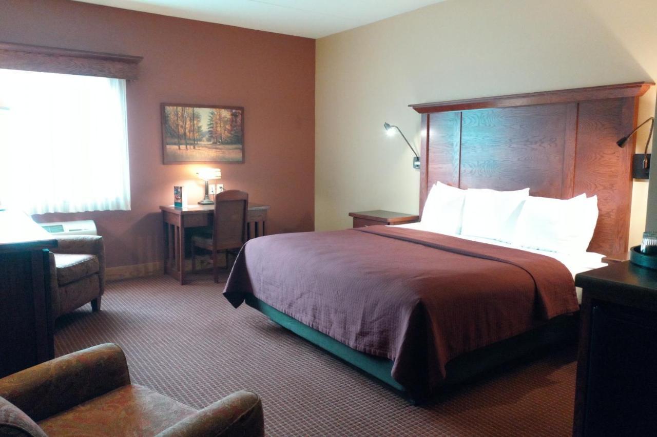 Timberlake Lodge Grand Rapids Exterior foto